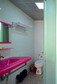Wuhan Minghang Guesthouse Екстериор снимка